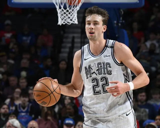 包含大比分获胜引发热议！，塔图姆在掘金比赛中领先优势明显全场沸腾不已的词条